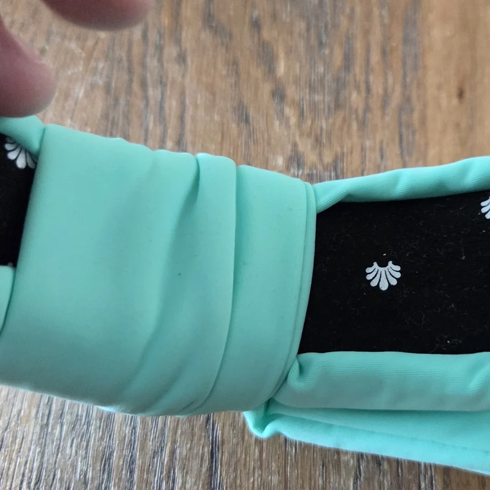 Lele Sadoughi Atlantic Pacific Neoprene Holly Headband